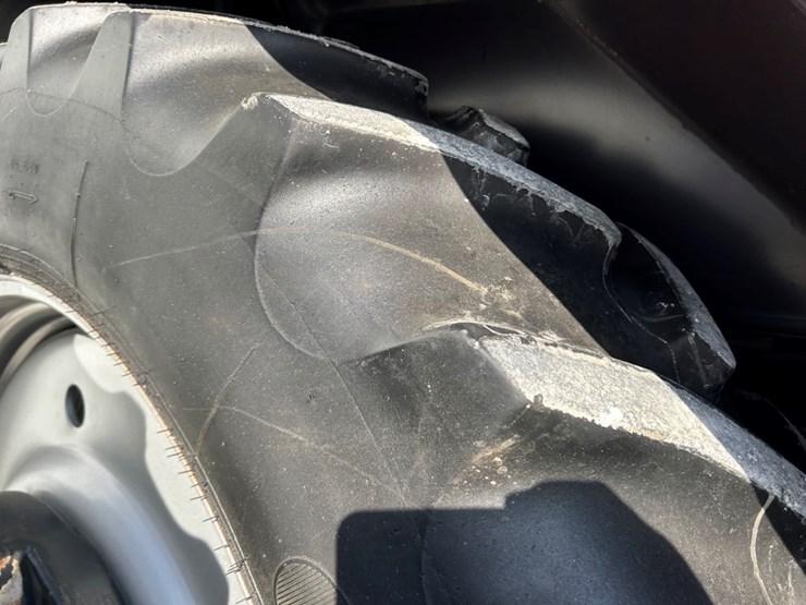 2009-case-ih-magnum-335-image-64