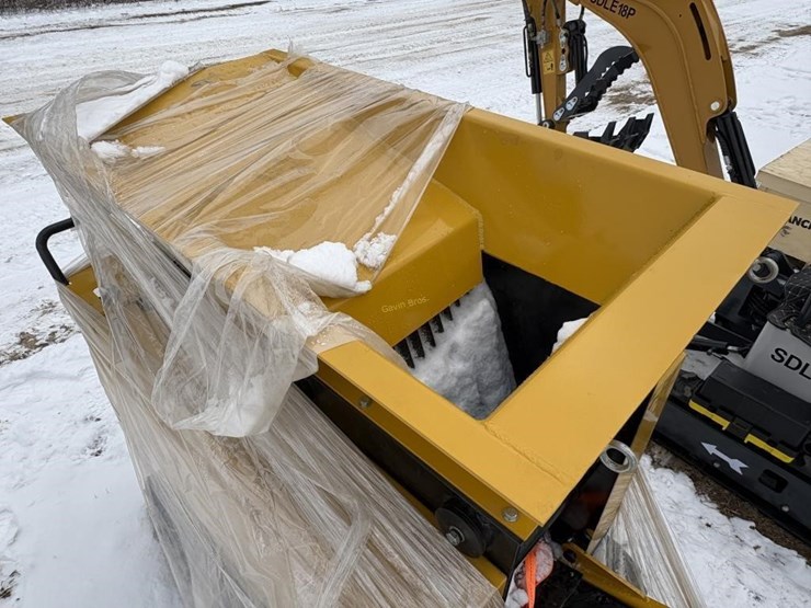 new-sd-lanch-high-end-mobile-jaw-crusher-image-7