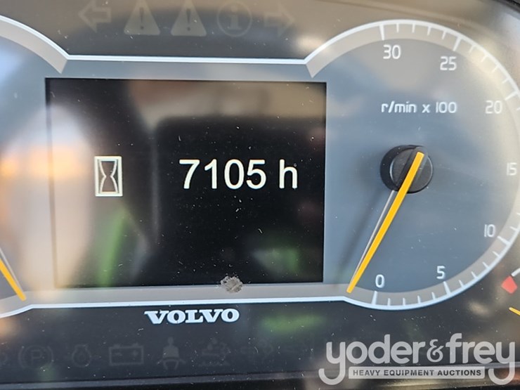 2021-volvo-a40g-image-34