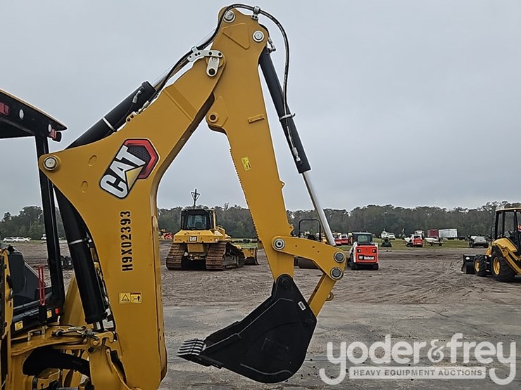 2023-caterpillar-420-xe-image-17