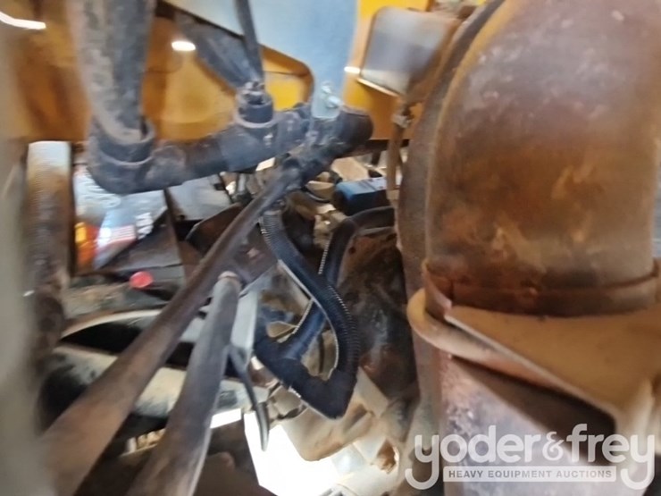 2015-jcb-6tst-image-25