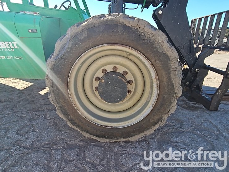 2016-sky-trak-6036-image-9