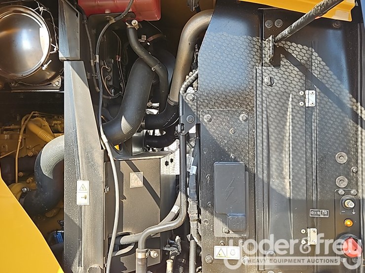 2026-caterpillar-930-image-22