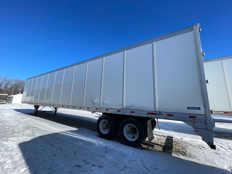 2023-stoughton-trailer-image-7