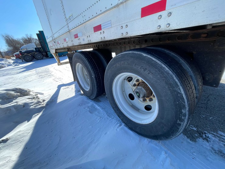 2023-stoughton-trailer-image-18