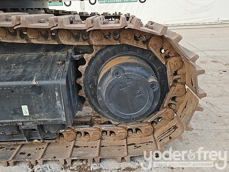 2023-caterpillar-336-image-12