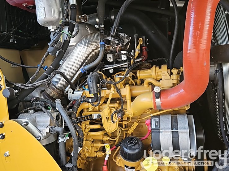 caterpillar-910-image-22