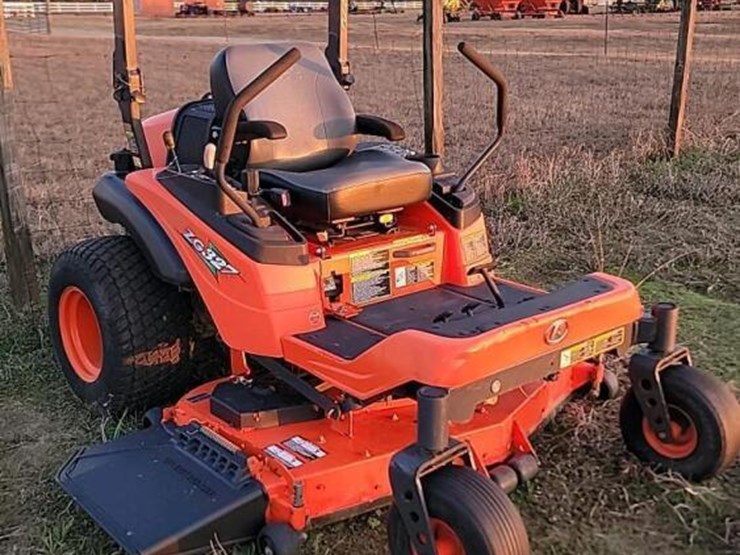 2009-kubota-zg327-image-1