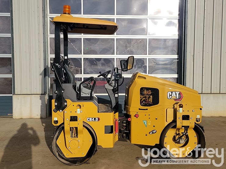 2025-caterpillar-cb4.0-image-6