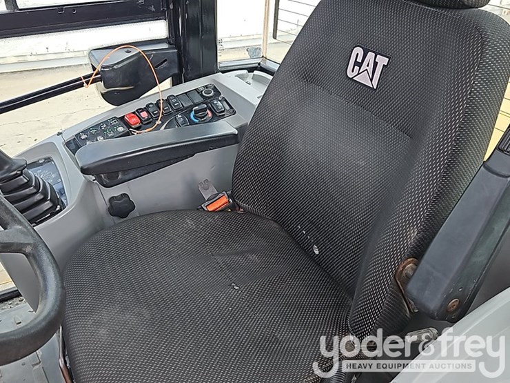 2019-caterpillar-918m-image-24