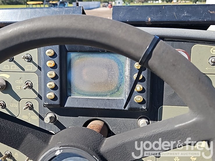 2012-caterpillar-ap-655d-image-39