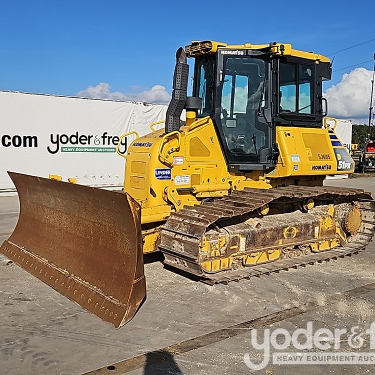 2021 KOMATSU D51PX-24