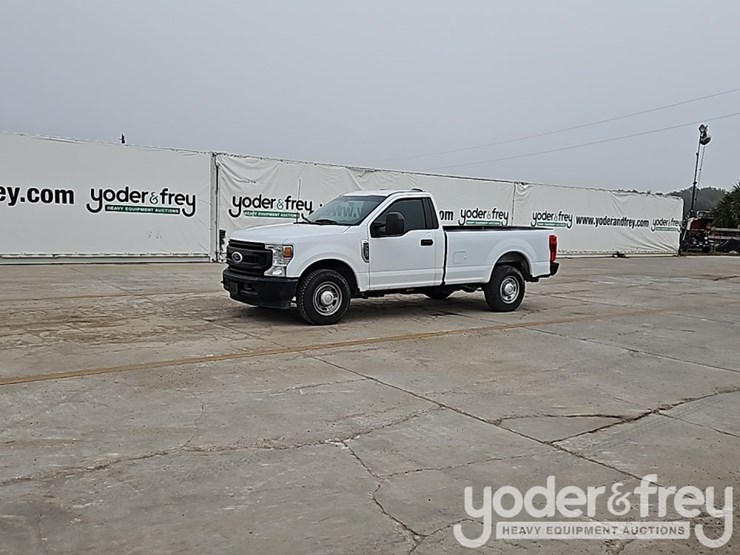 2022-ford-f250-image-2