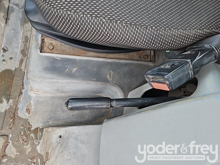 2019-caterpillar-918m-image-25