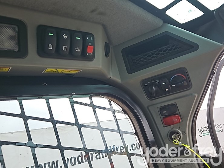 2021-caterpillar-272d3-xe-image-23