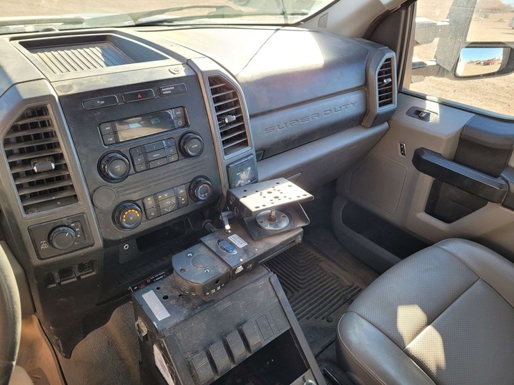 2017-ford-f350-image-12