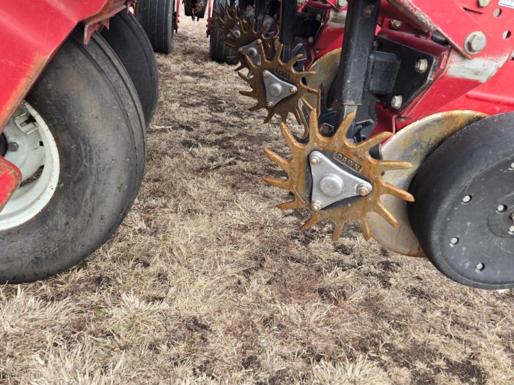 2006-white-8516-image-6