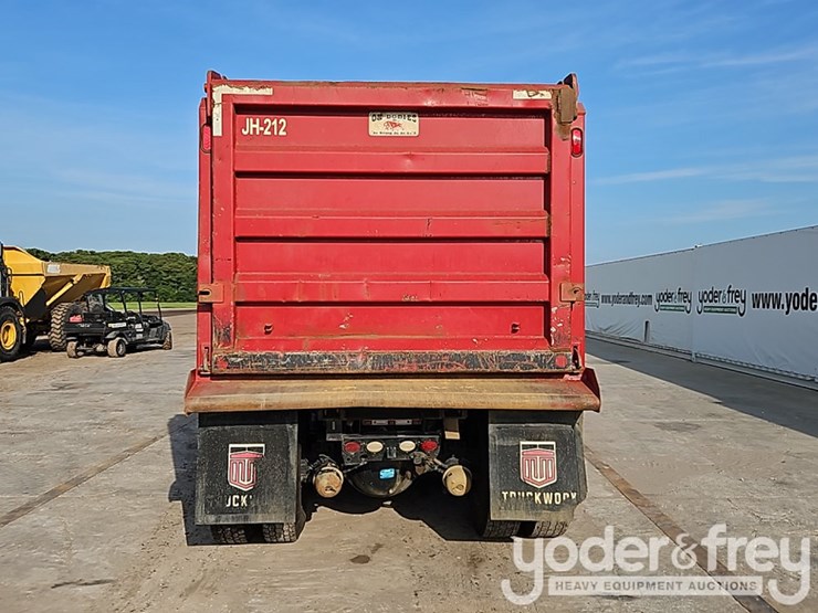 2021-kenworth-t880-image-18