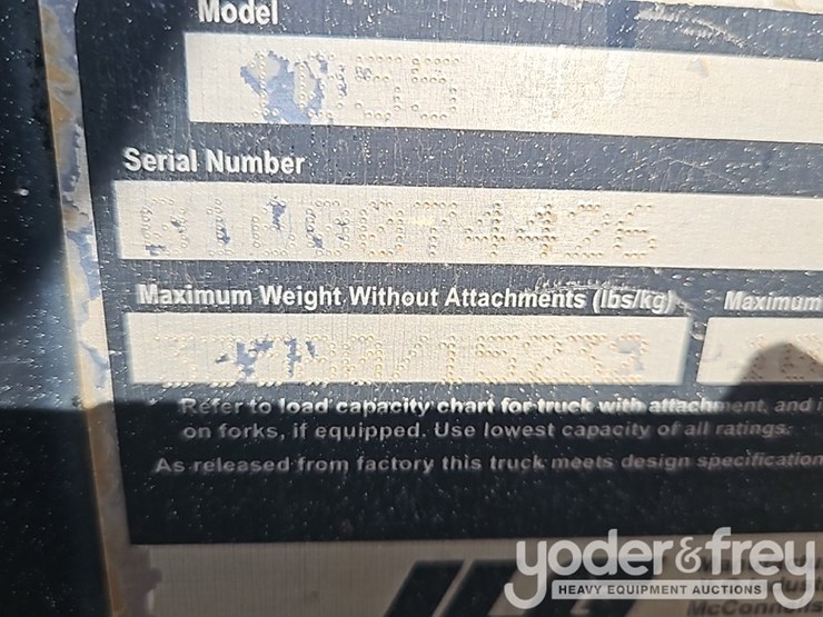 2016-jlg-1055-image-29