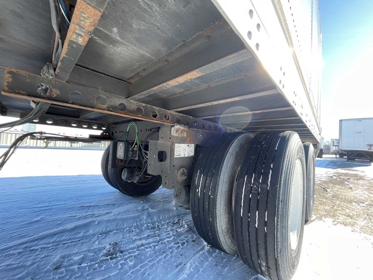 2023-stoughton-trailer-image-28