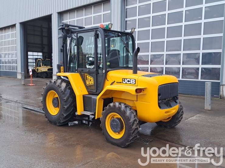 2019-jcb-940-image-3