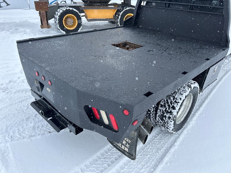 2017-ford-f350-image-21