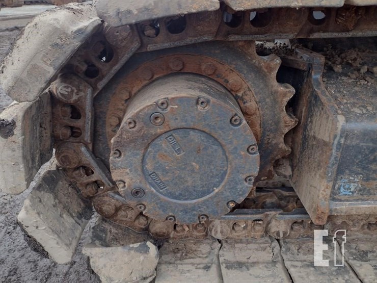 case-cx145d-msr-image-36