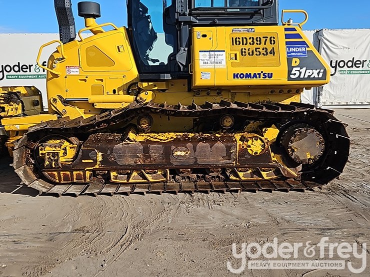 2021-komatsu-d51pxi-24-image-8
