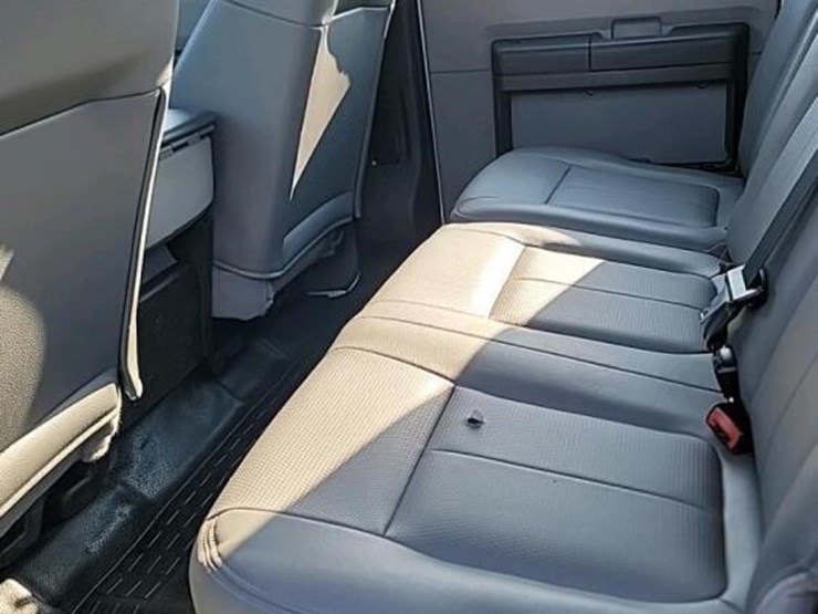 2012-ford-f550-image-13