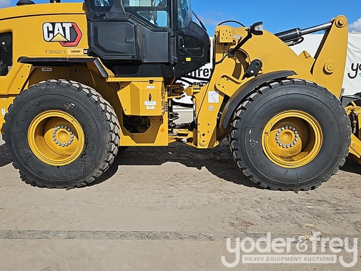2026-caterpillar-930-image-8
