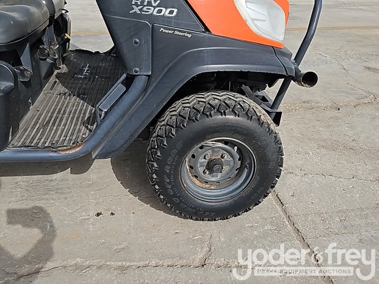 2014-kubota-rtv-x900-image-9