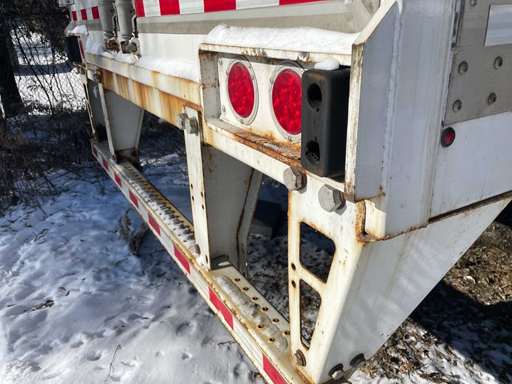 2022-stoughton-trailer-image-23