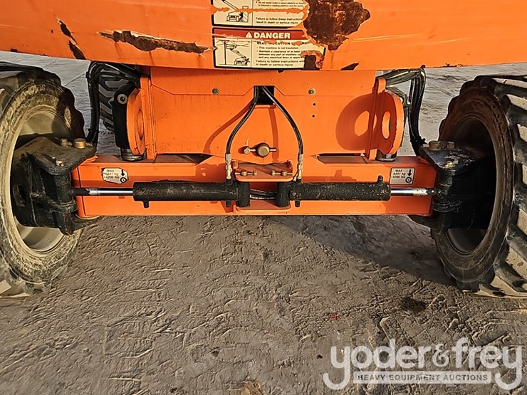 2017-jlg-660sj-image-20