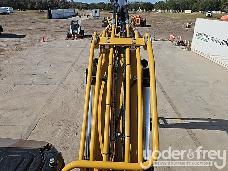 2023-caterpillar-315-image-21