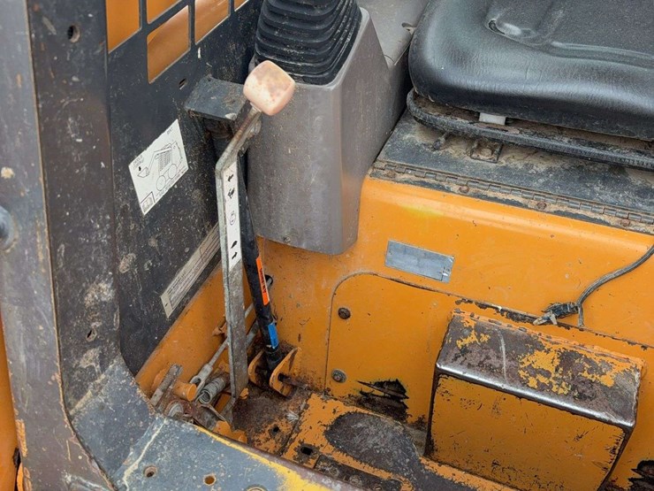 2005-case-85-xt-image-12