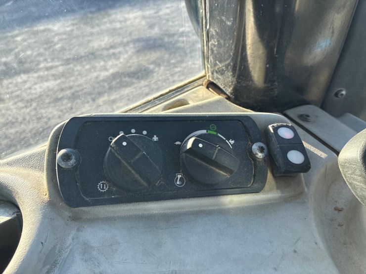 2016-caterpillar-d6n-lgp-image-72