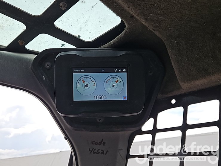 2021-bobcat-t76-image-31