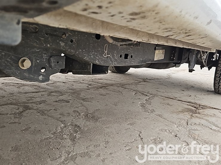 2022-ford-f250-image-13