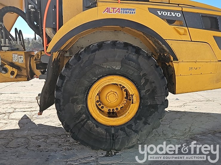 2021-volvo-a40g-image-11