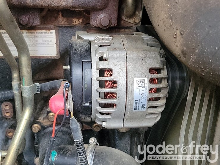 2017-jcb-9tft-image-21