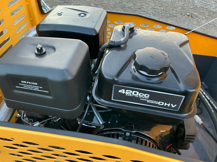 #1253-•-unused-future-ft1000-ride-on-road-roller-image-26