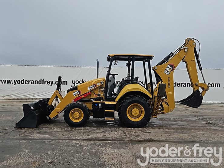 2023-caterpillar-420-xe-image-3