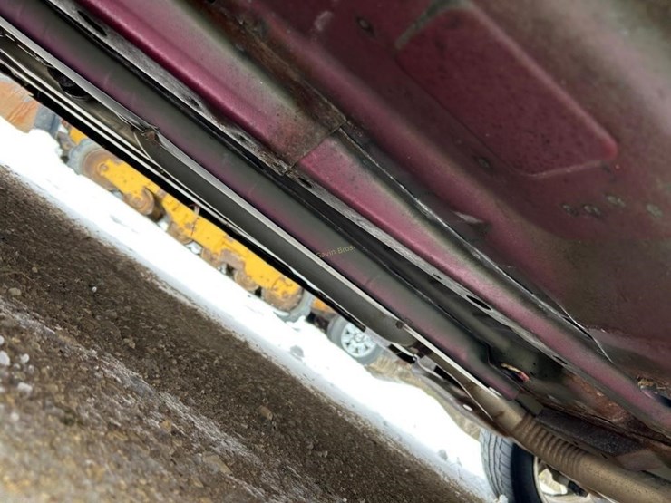 2011-chevrolet-malibu-sedan-image-11