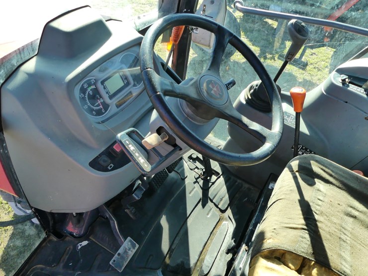 massey-ferguson-4610-image-13