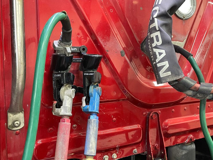 #6226-•-2021-freightliner-cascadia-semi-truck-(title-in-delay)-image-65