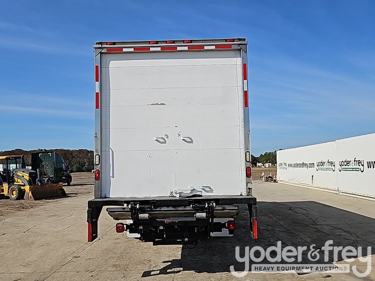 2016-international-durastar-4300-image-15