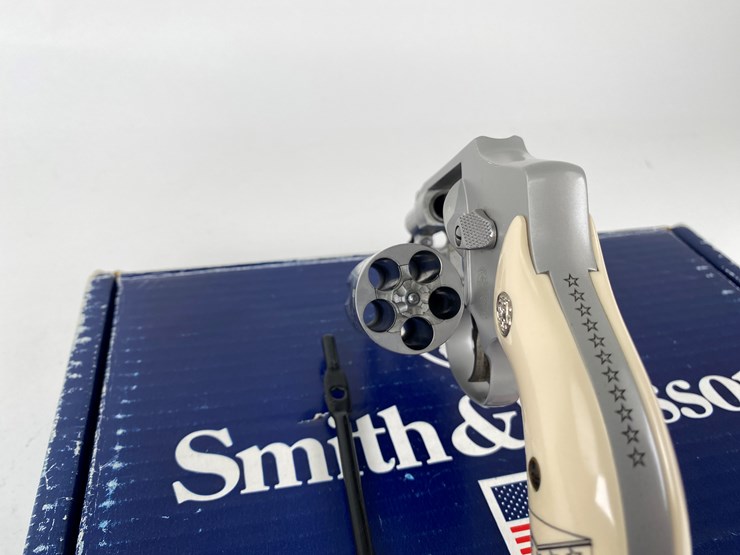 #56-•-#1390-•-smith-and-wesson-model-642-1-airweight-rebel-edition-revolver-38-spl-image-7
