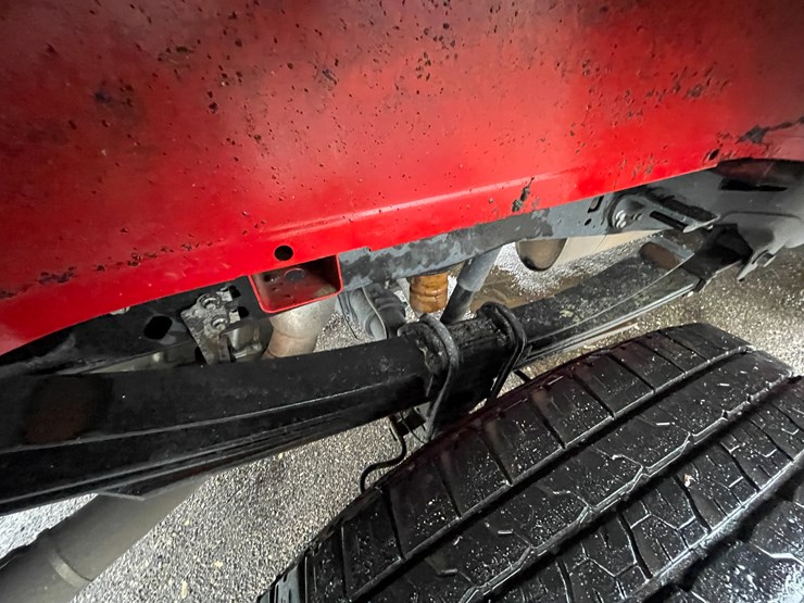 2021-ford-f350-xl-image-22