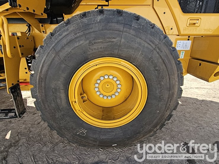 2026-caterpillar-930-image-26