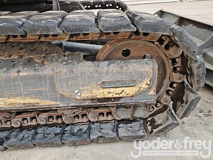 2020-volvo-ecr88d-image-12